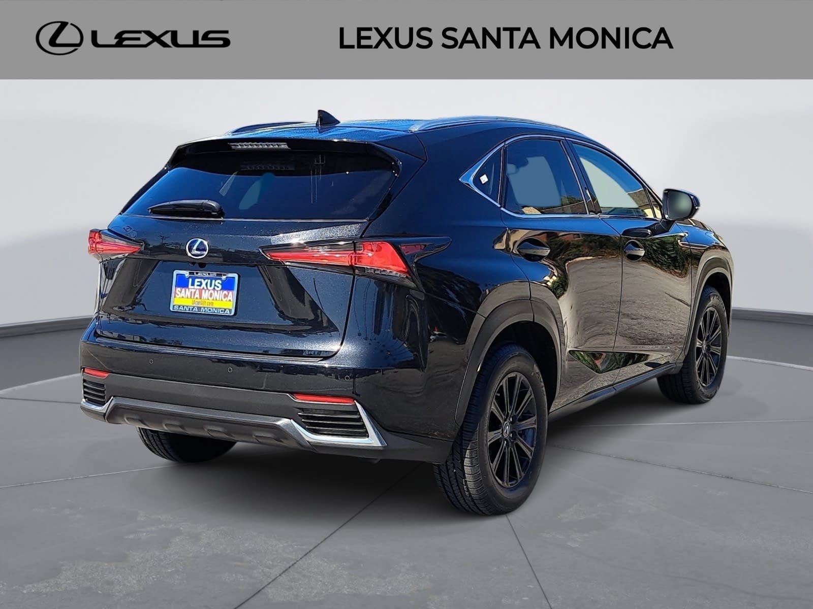 Used 2018 Lexus NX 300h AWD w/ Comfort Package image 5