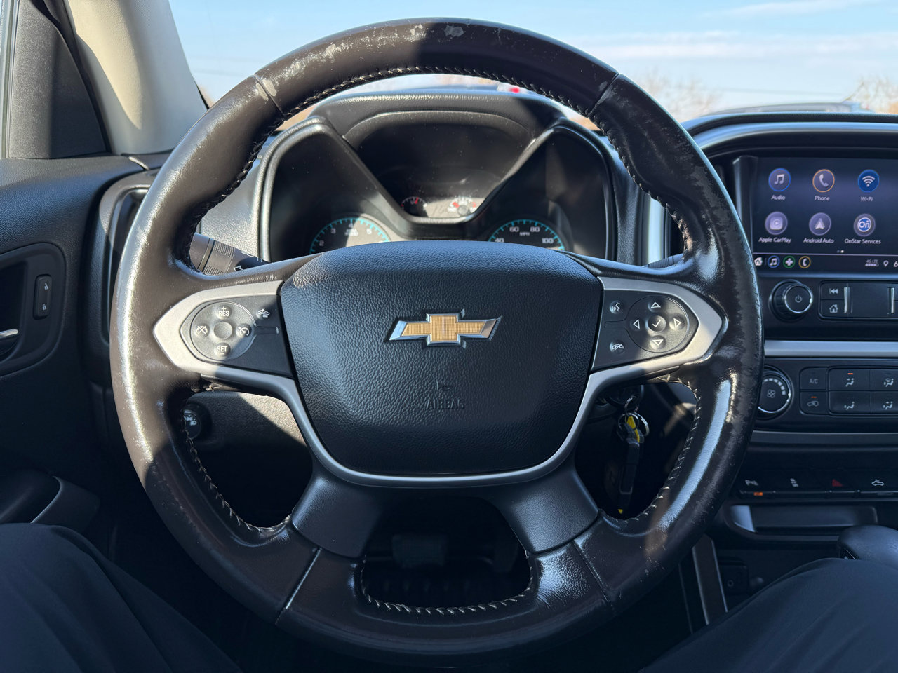 Used 2022 Chevrolet Colorado LT w/ Fleet Safety Package image 18