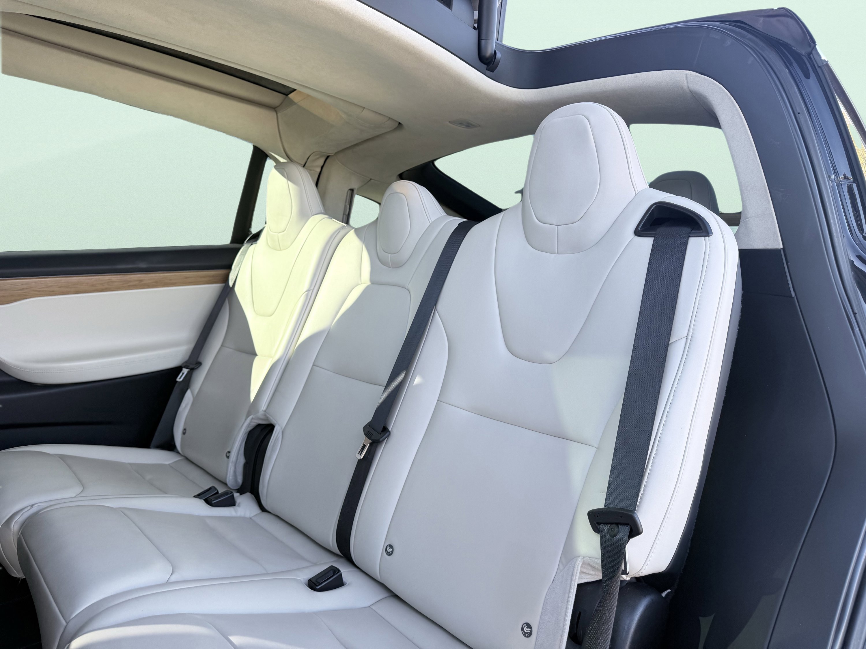 Used 2019 Tesla Model X 75D image 33