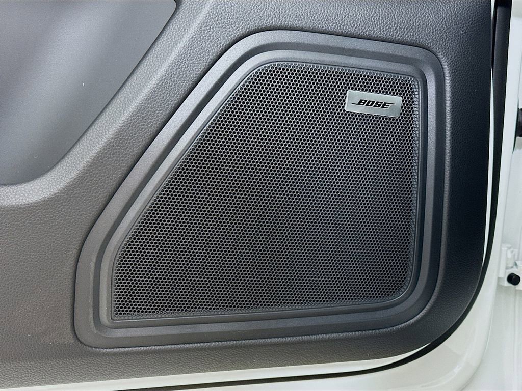 Certified 2026 Porsche Macan image 21