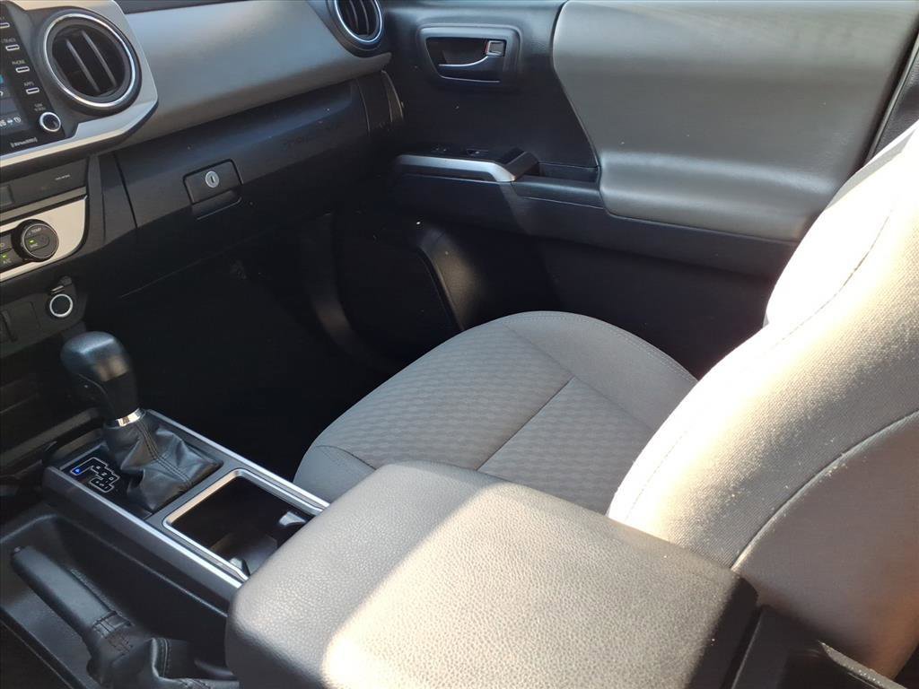 Used 2022 Toyota Tacoma SR5 image 19