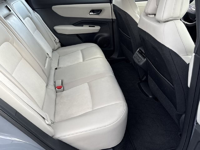 Certified 2024 Nissan Ariya AWD image 24