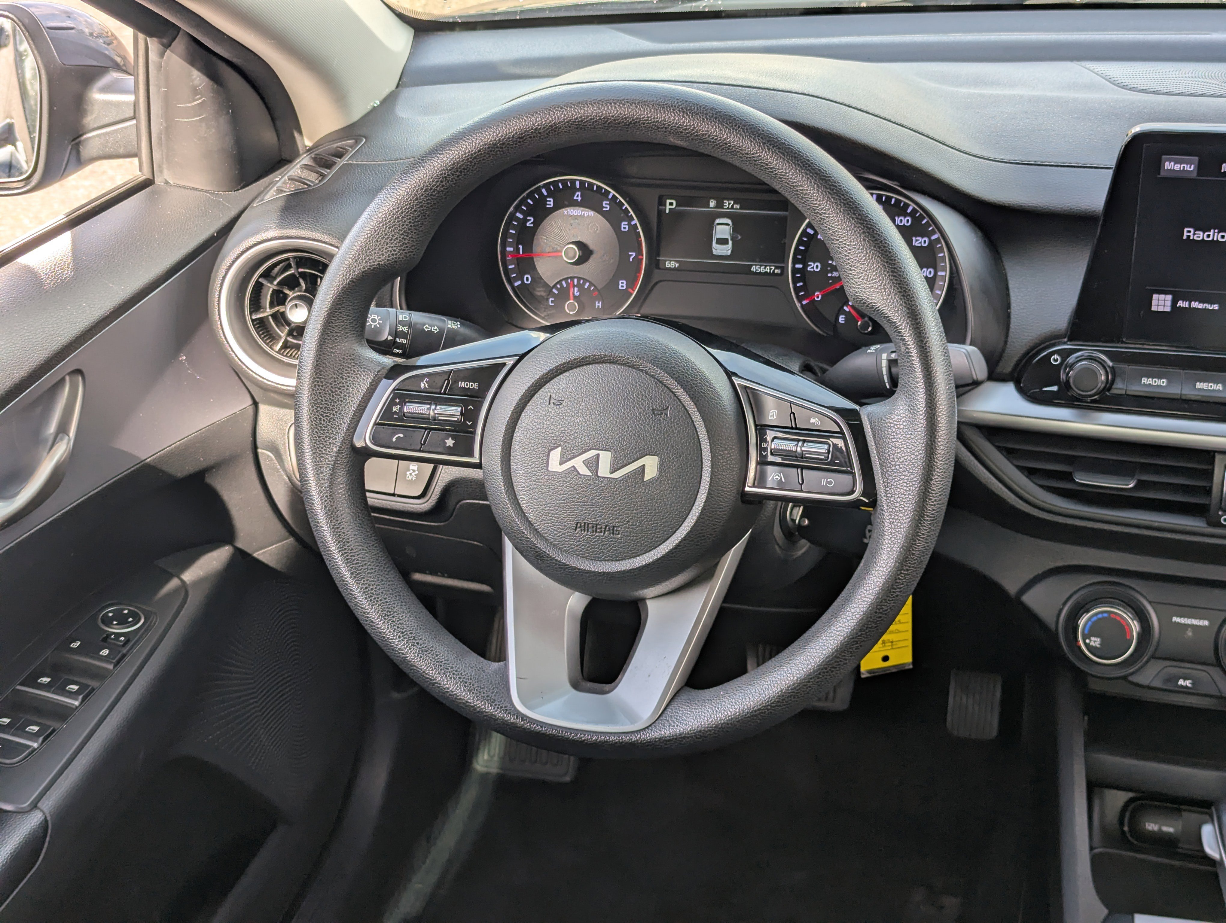 Certified 2022 Kia Forte Sedan image 13