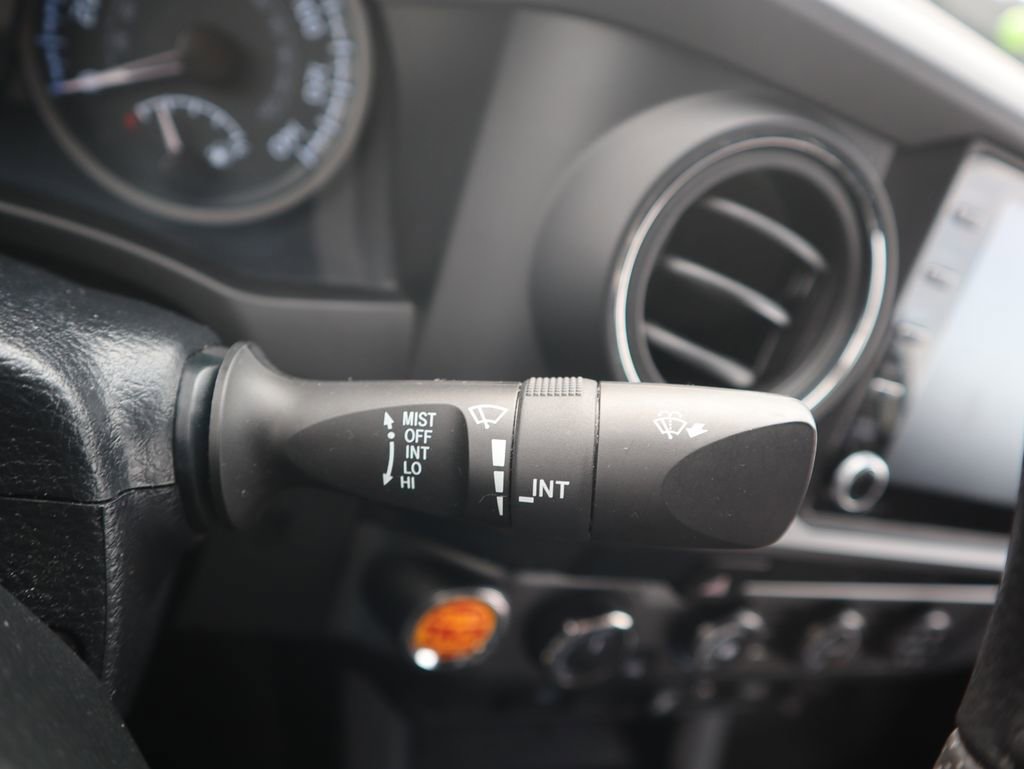 Used 2020 Toyota Tacoma TRD Sport image 17