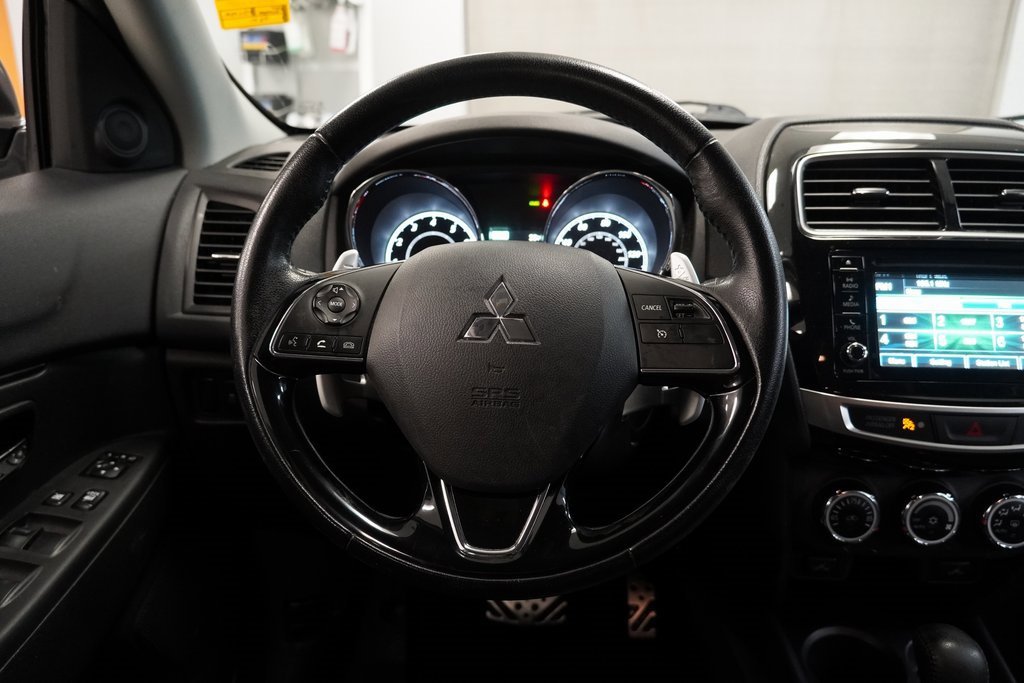 Used 2016 Mitsubishi Outlander Sport SEL image 17