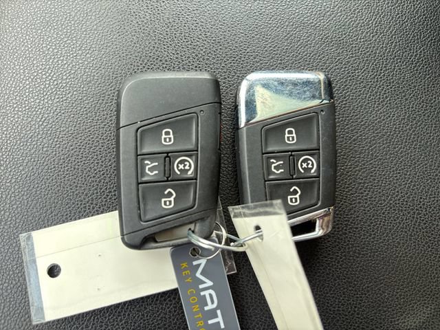 Used 2021 Volkswagen Atlas Cross Sport SE w/ Panoramic Sunroof Package AWD/4WD image 21
