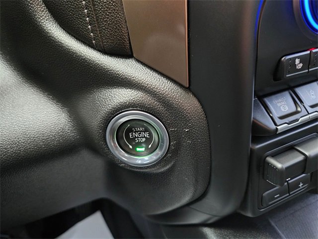 Used 2020 Chevrolet Silverado 2500 High Country image 26