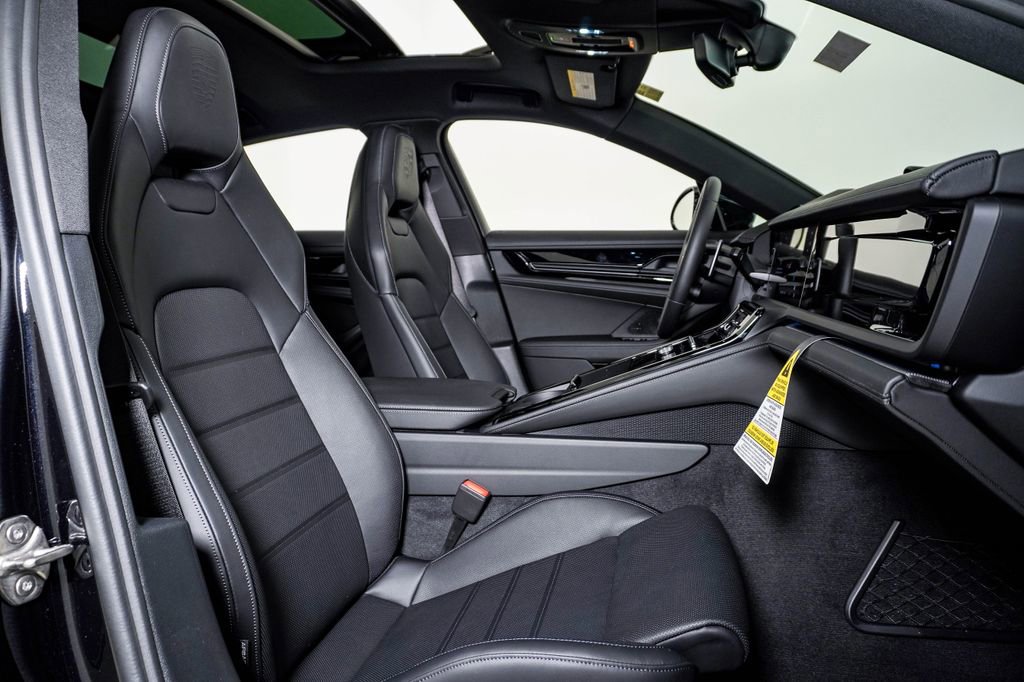 New 2026 Porsche Panamera 4 AWD/4WD image 14