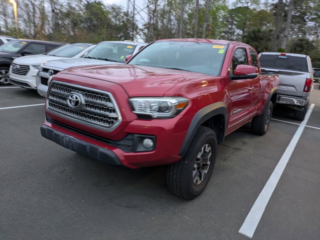 Used 2017 Toyota Tacoma TRD Off-Road w/ Tow Package image 4