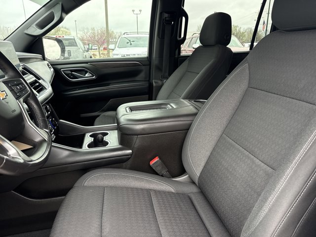 Used 2021 Chevrolet Suburban LS w/ Driver Alert Package image 5