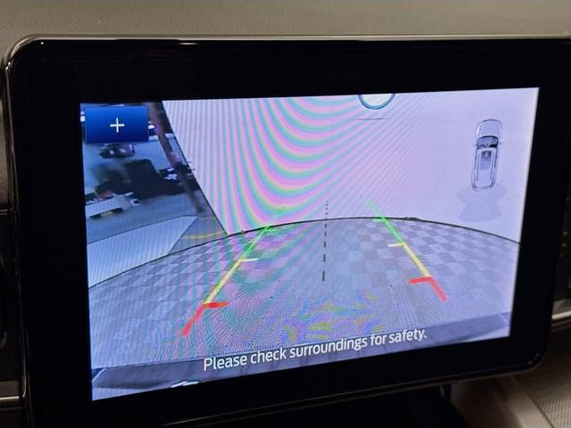 Used 2023 Ford Explorer XLT w/ Equipment Group 202A image 14