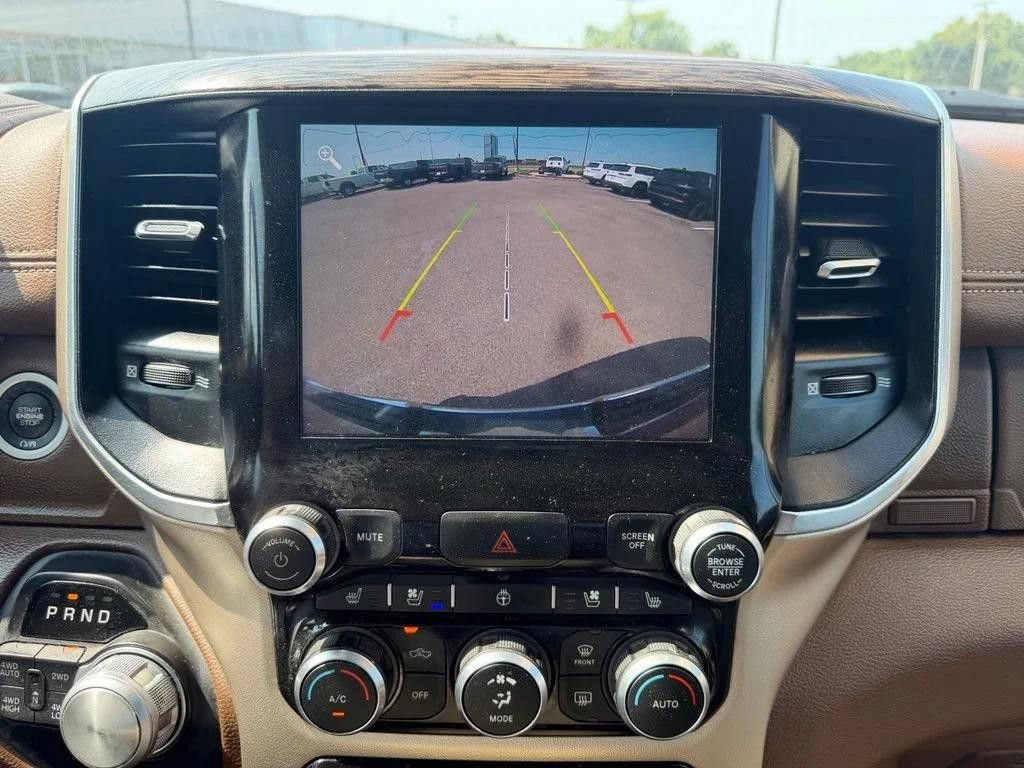 Used 2019 RAM 1500 Laramie AWD/4WD image 32