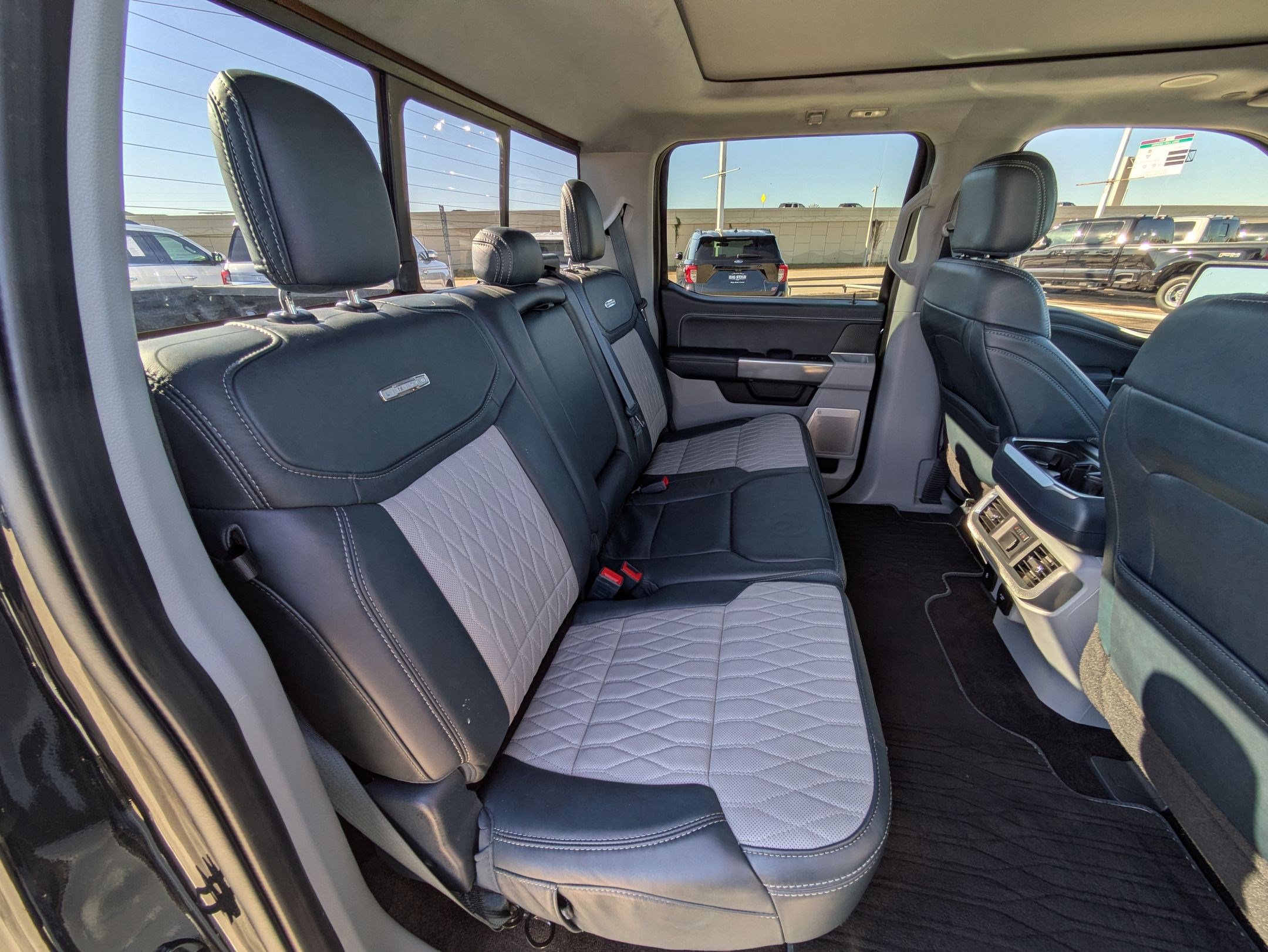 Used 2021 Ford F150 Limited image 30