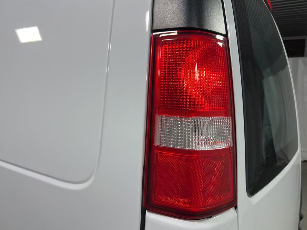 Used 2023 GMC Savana 2500 w/ Driver Convenience Package image 31