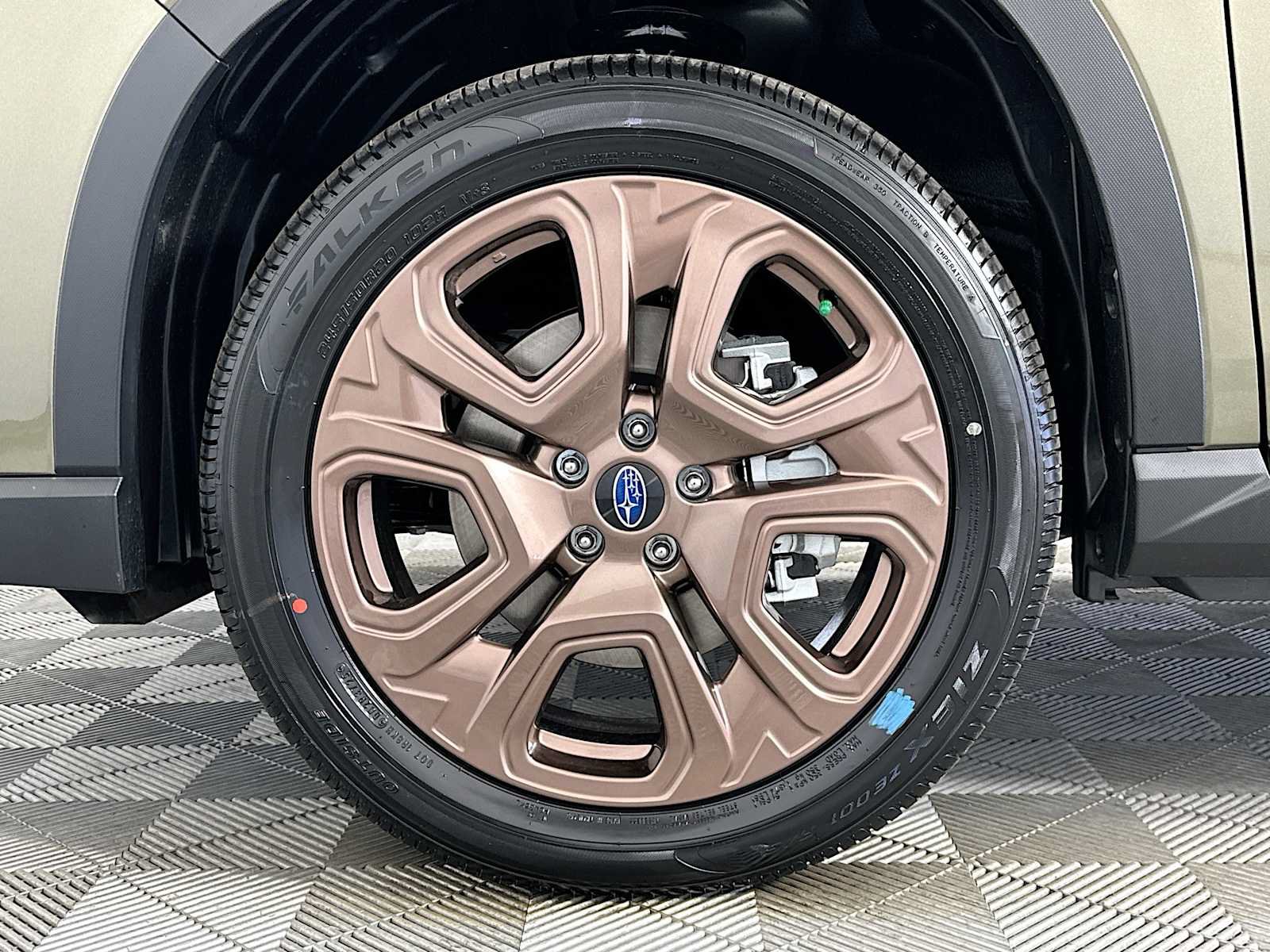 New 2026 Subaru Ascent Limited Bronze w/ Popular Package #2 AWD/4WD image 31