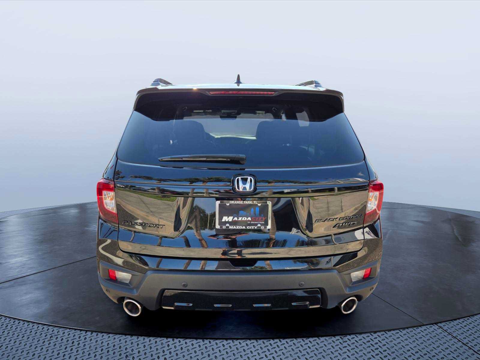 Used 2025 Honda Passport Black Edition image 9