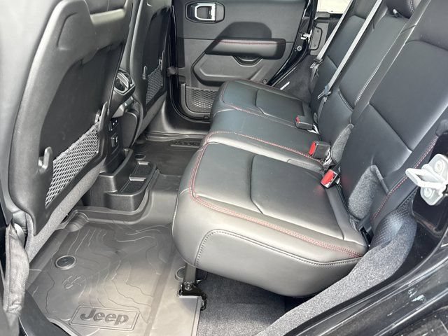 New 2026 Jeep Wrangler Unlimited Rubicon AWD/4WD image 19