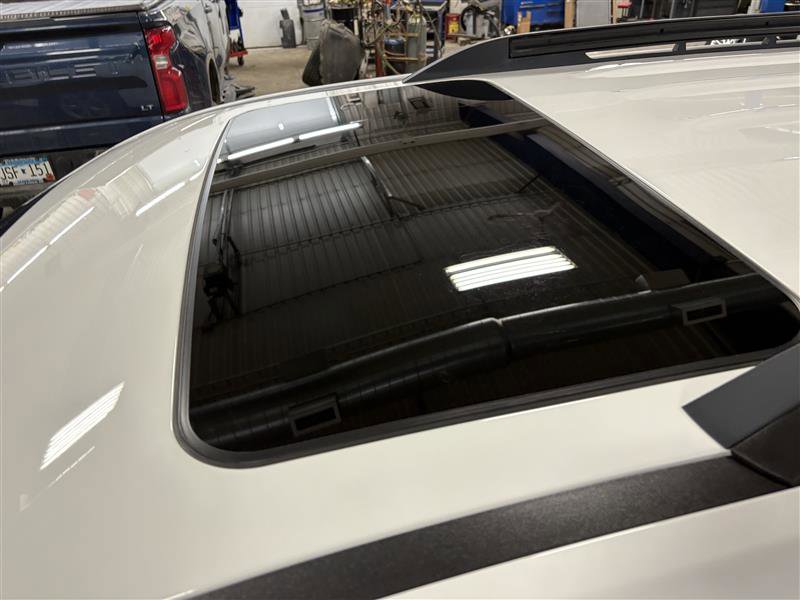 Used 2015 Chevrolet Equinox LT w/ Power Convenience Package image 8