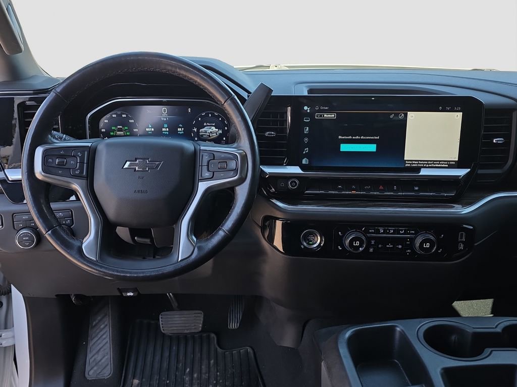 Used 2022 Chevrolet Silverado 1500 RST AWD/4WD image 13