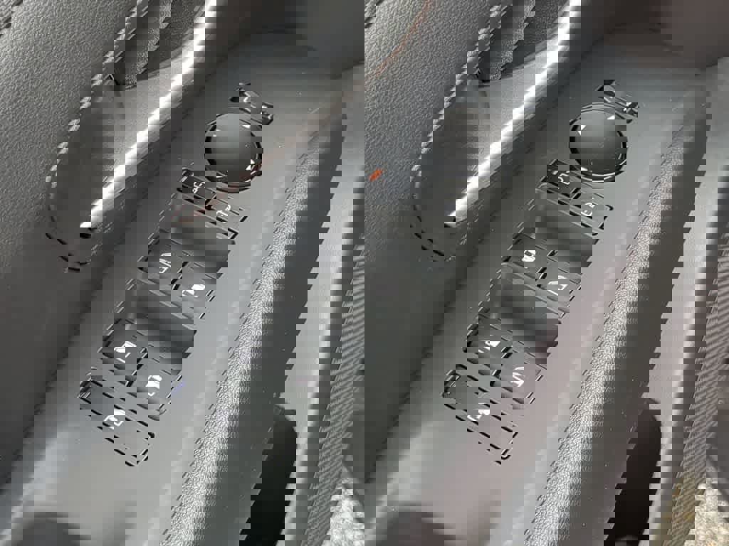 New 2026 Hyundai Tucson SE image 18