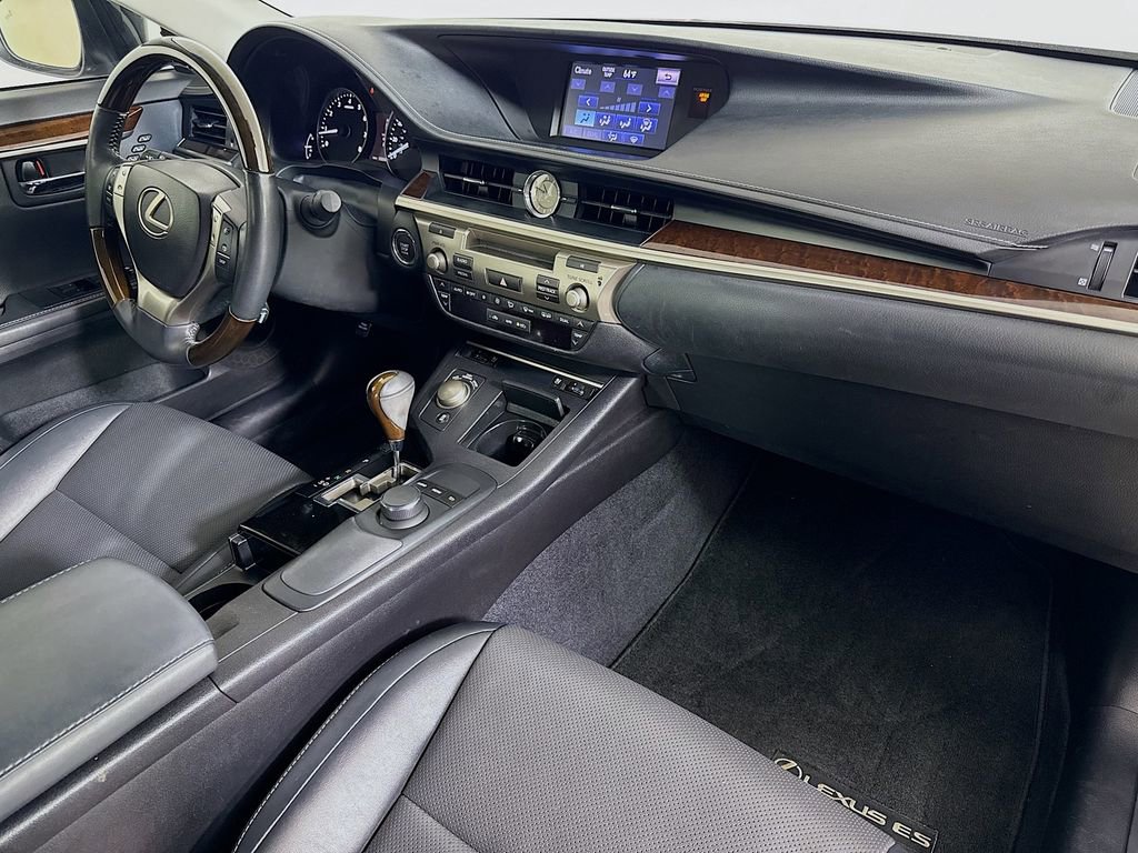 Used 2014 Lexus ES 350 image 29