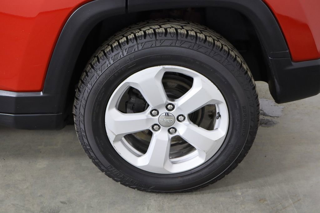 Used 2019 Jeep Compass Latitude w/ Popular Equipment Group image 44