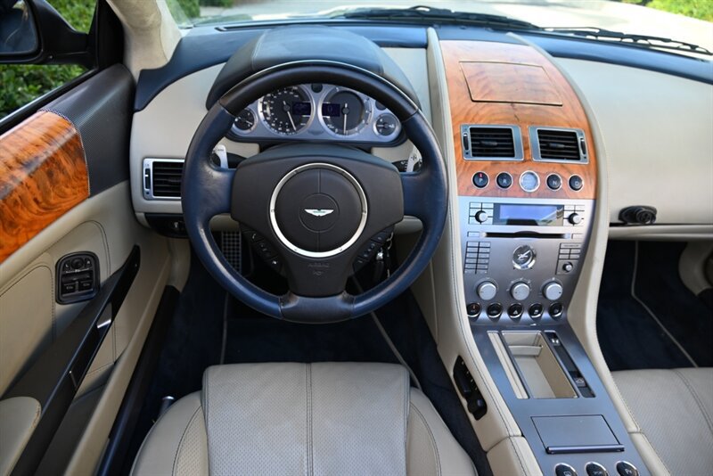 Used 2007 Aston Martin DB9 Volante RWD image 34