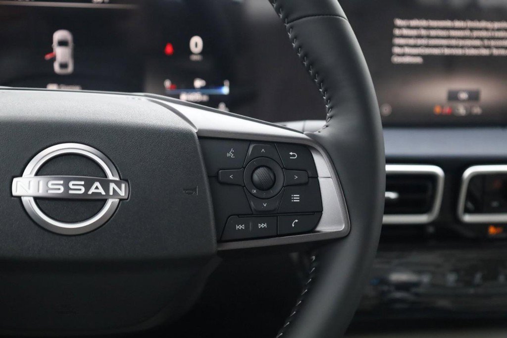 New 2026 Nissan Sentra SL w/ Floor Mat Package image 9