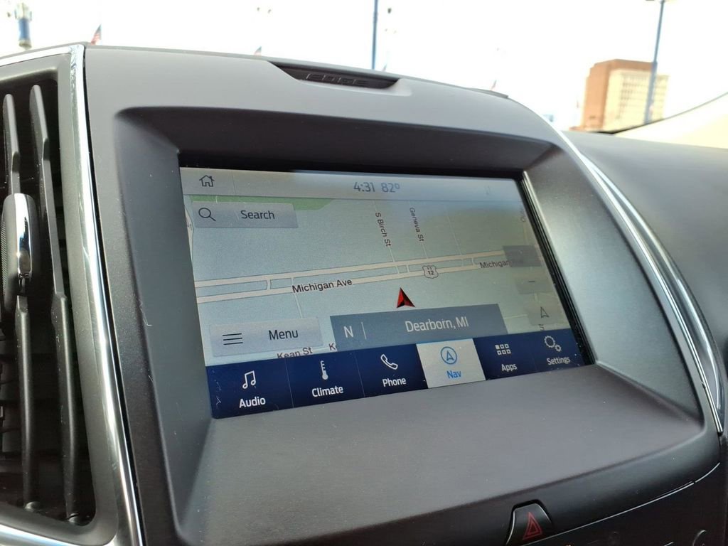 Certified 2020 Ford Edge Titanium image 21