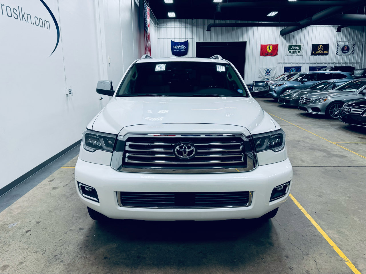 Used 2020 Toyota Sequoia Platinum image 18