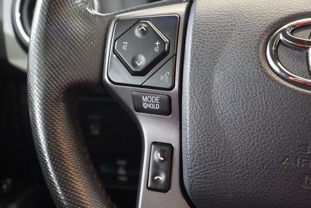 Used 2020 Toyota Tacoma TRD Sport image 21