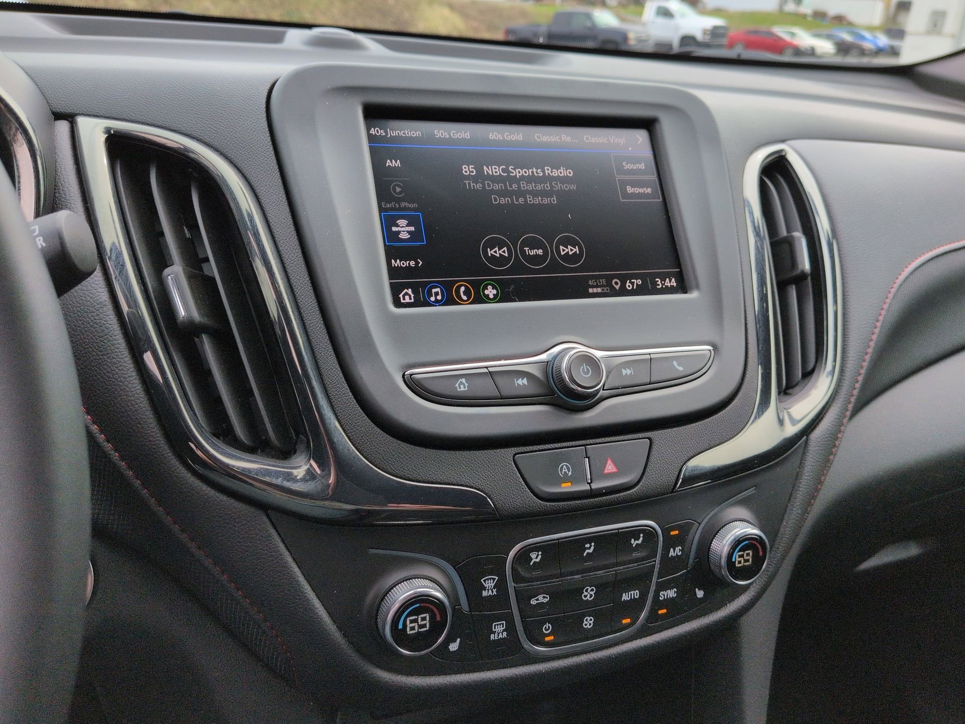 Certified 2023 Chevrolet Equinox RS AWD/4WD image 13