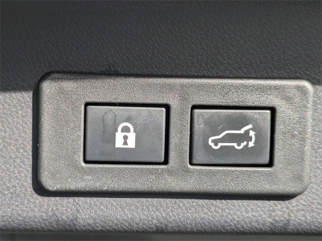 Used 2023 Subaru Ascent Onyx Edition Limited image 13