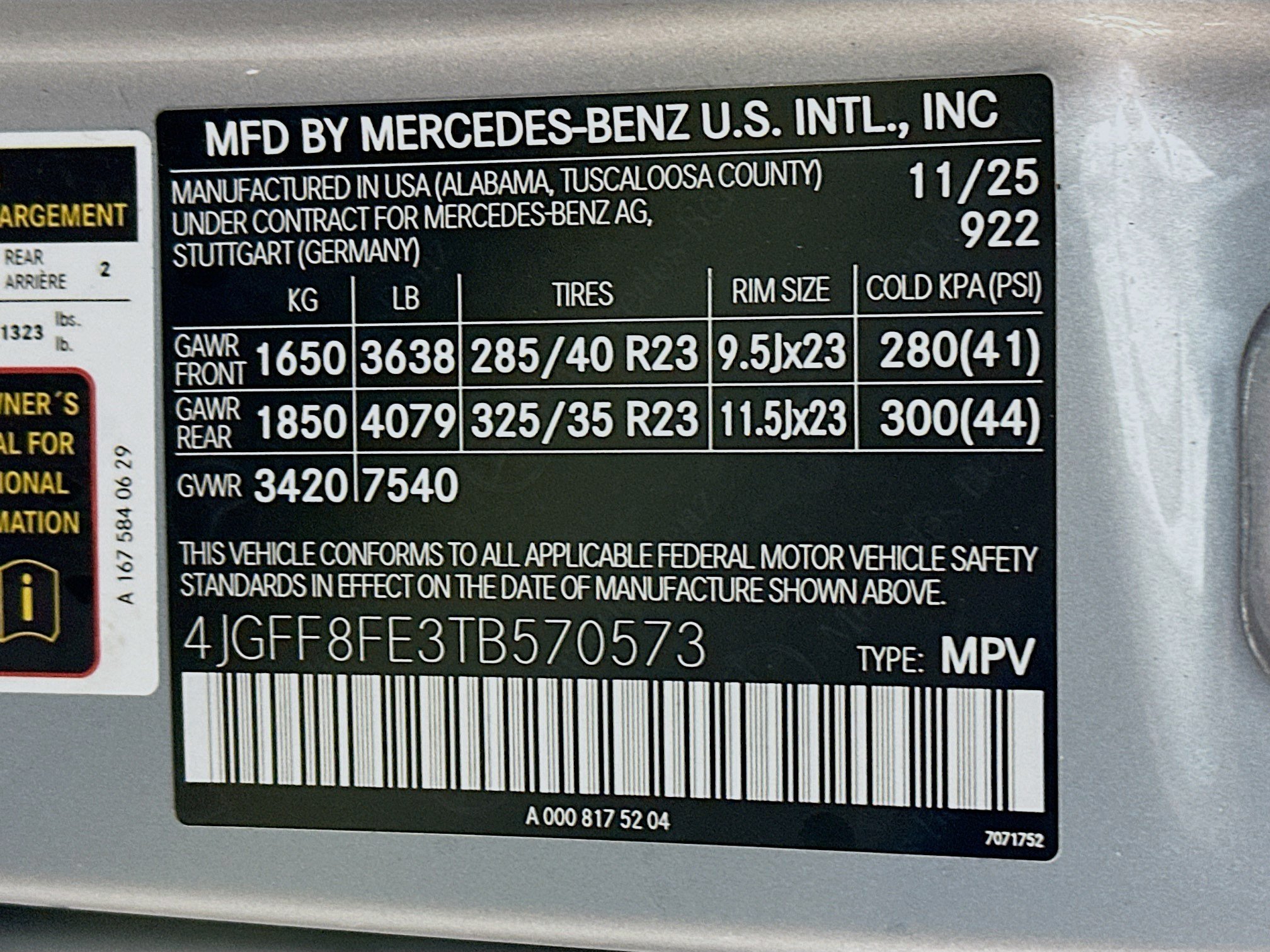 New 2026 Mercedes-Benz GLS 580 4MATIC image 35
