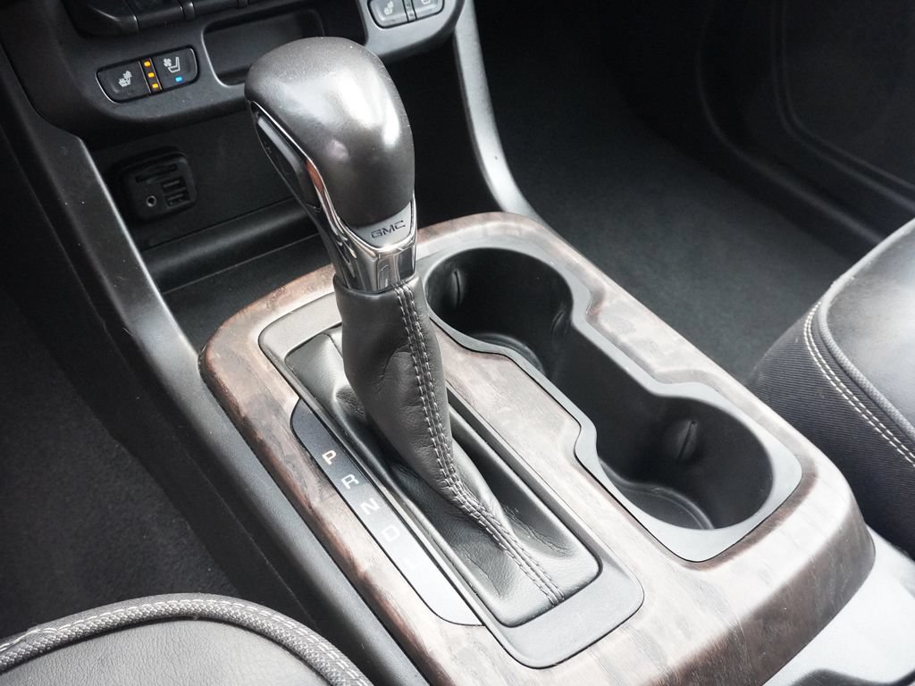 Used 2022 GMC Canyon Denali AWD/4WD image 44