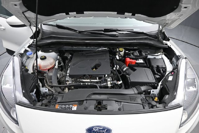 Used 2020 Ford Escape SEL FWD image 28