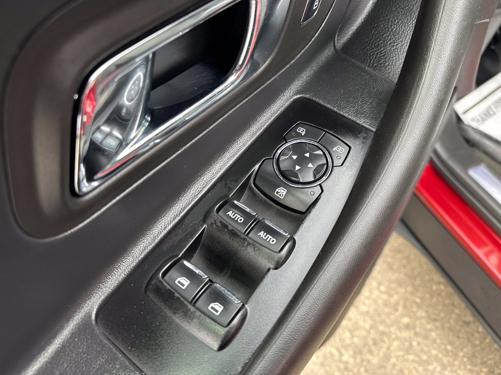 Used 2015 Ford Taurus SHO w/ Equipment Group 401A AWD/4WD image 22