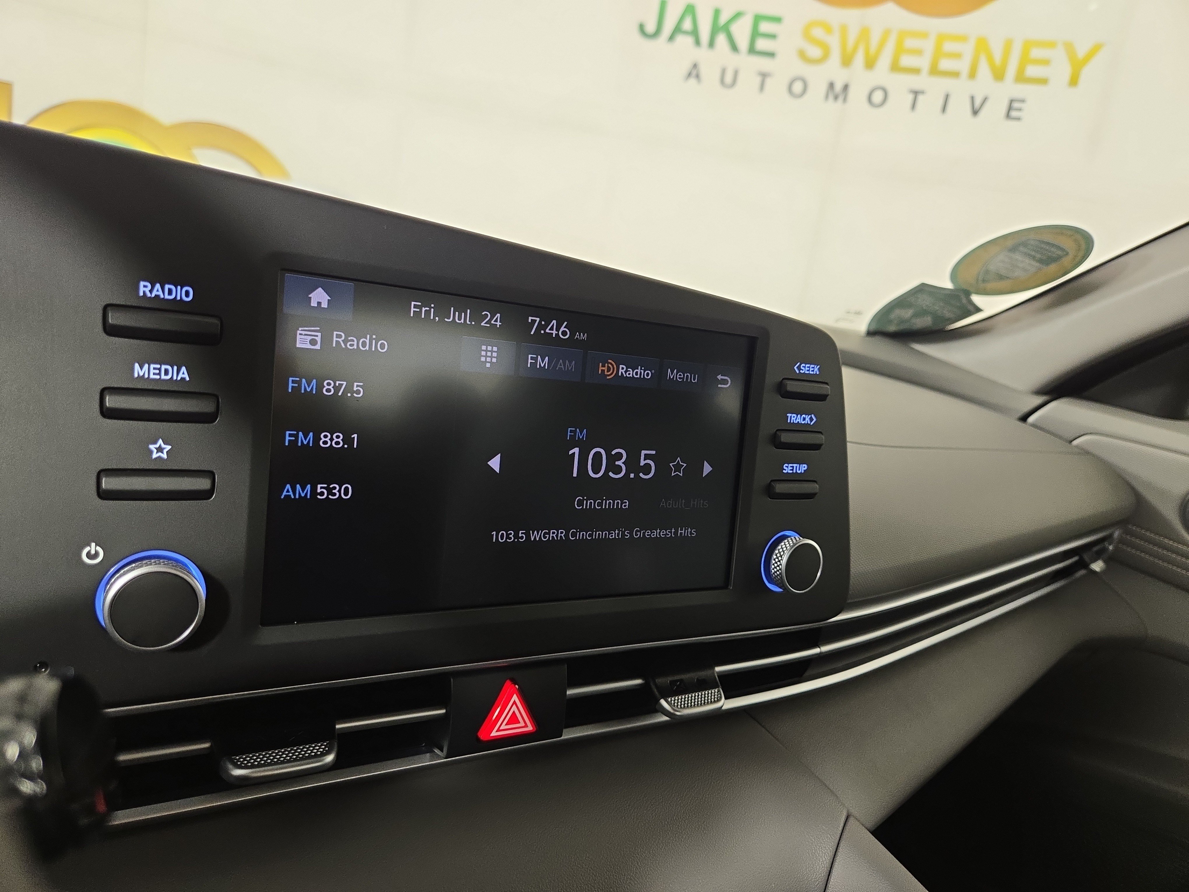Used 2025 Hyundai Elantra Sport FWD image 19