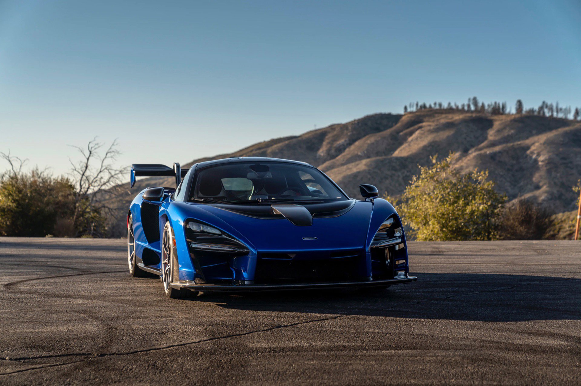 Used 2019 McLaren Senna Coupe ULTRA RARE Only 1685 Mil image 85