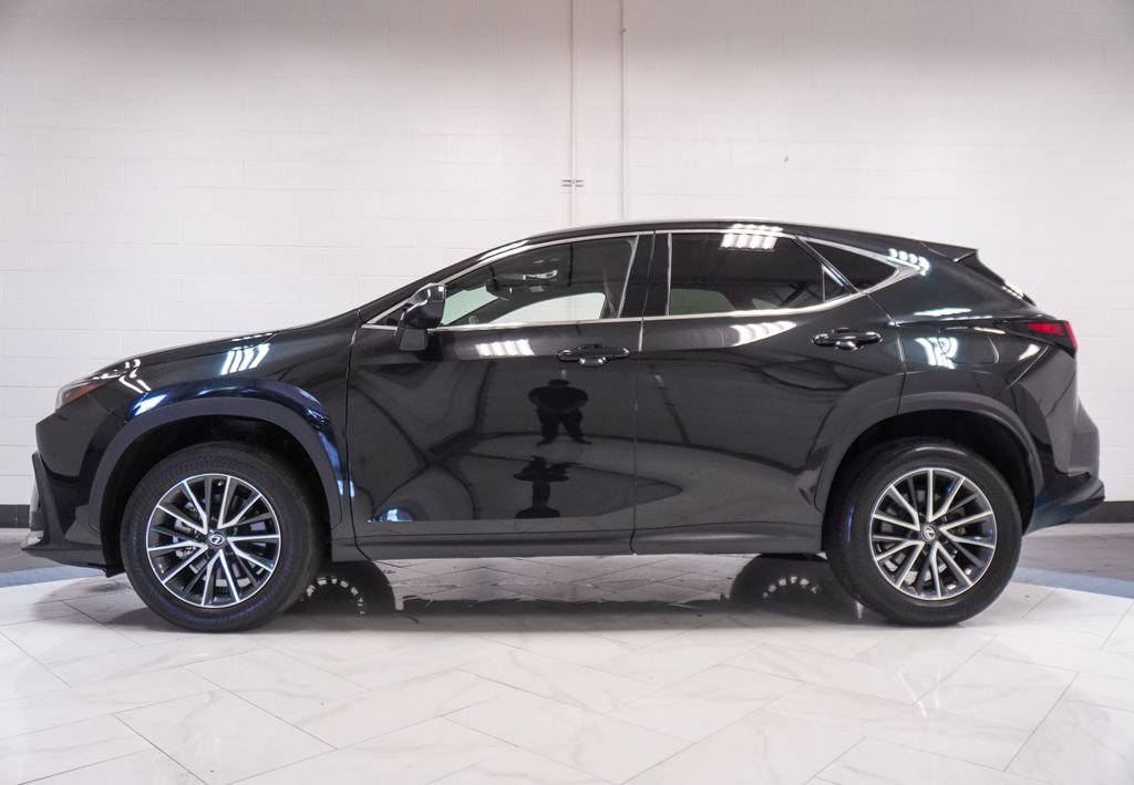 Used 2023 Lexus NX 350 AWD image 32