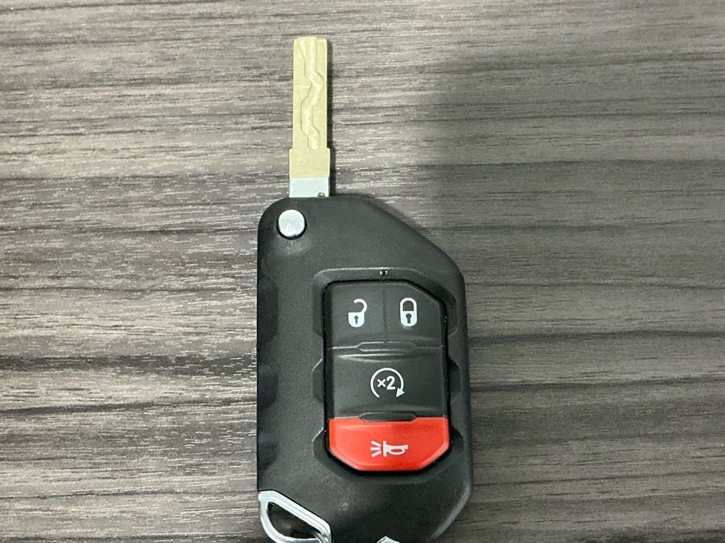 Used 2022 Jeep Wrangler Unlimited Rubicon 4xe image 64