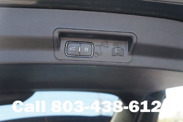 Used 2023 Ford Explorer XLT w/ Equipment Group 202A RWD image 20