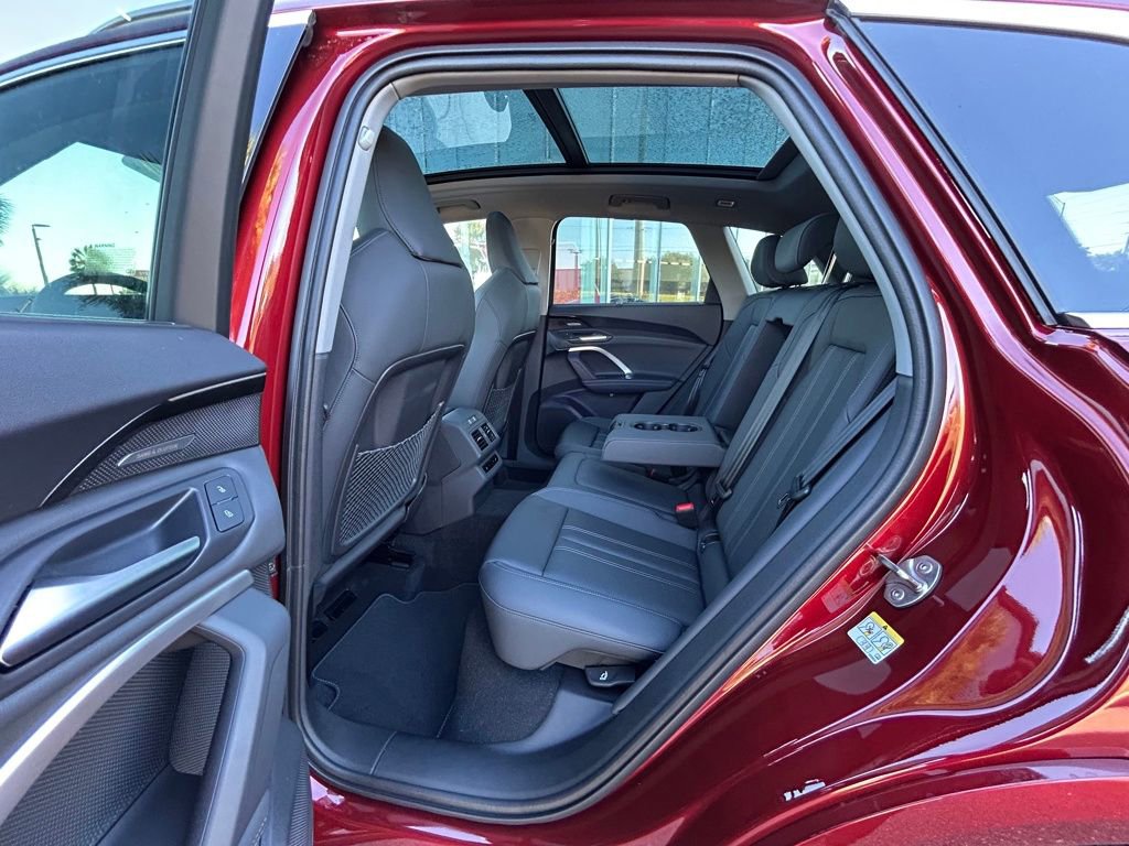 New 2025 Audi Q5 Prestige image 65