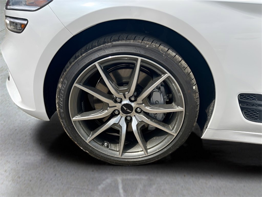 New 2025 Genesis G70 2.5T image 14