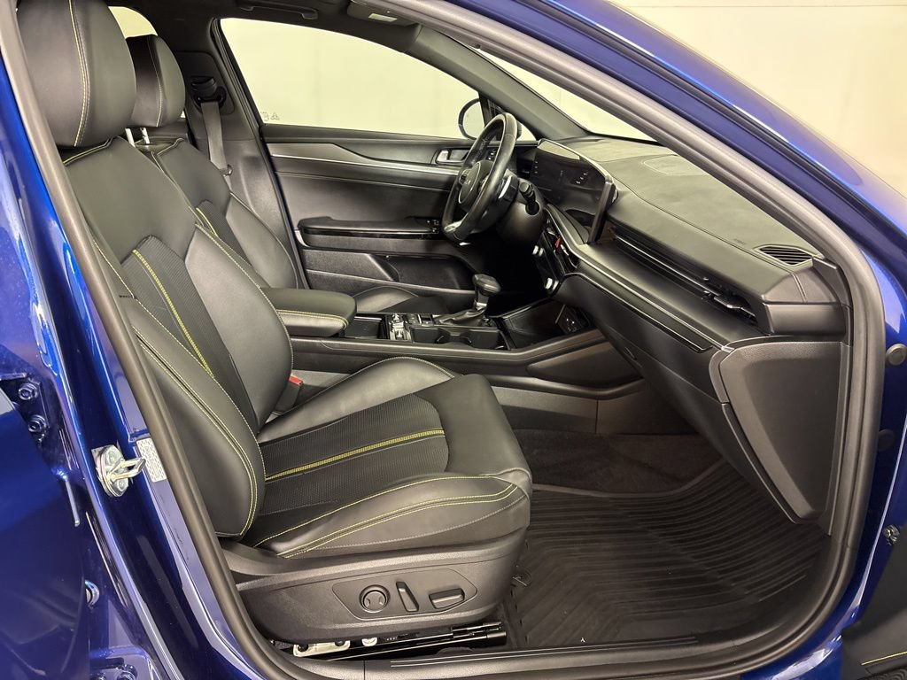 Used 2025 Kia K5 GT w/ GT1 Package FWD image 16