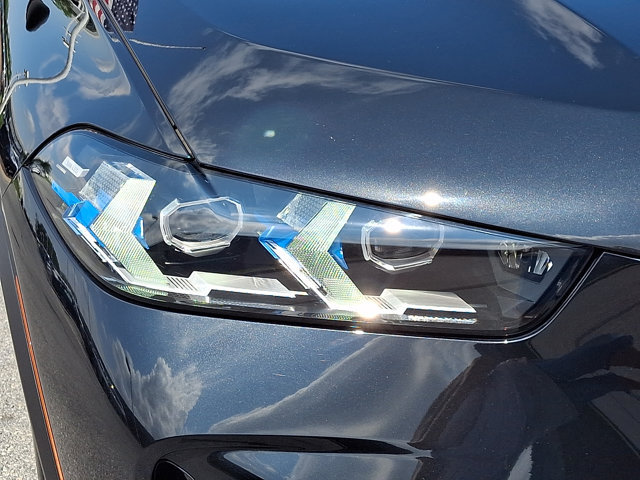 Certified 2024 BMW X5 xDrive40i w/ Premium Package AWD/4WD image 9