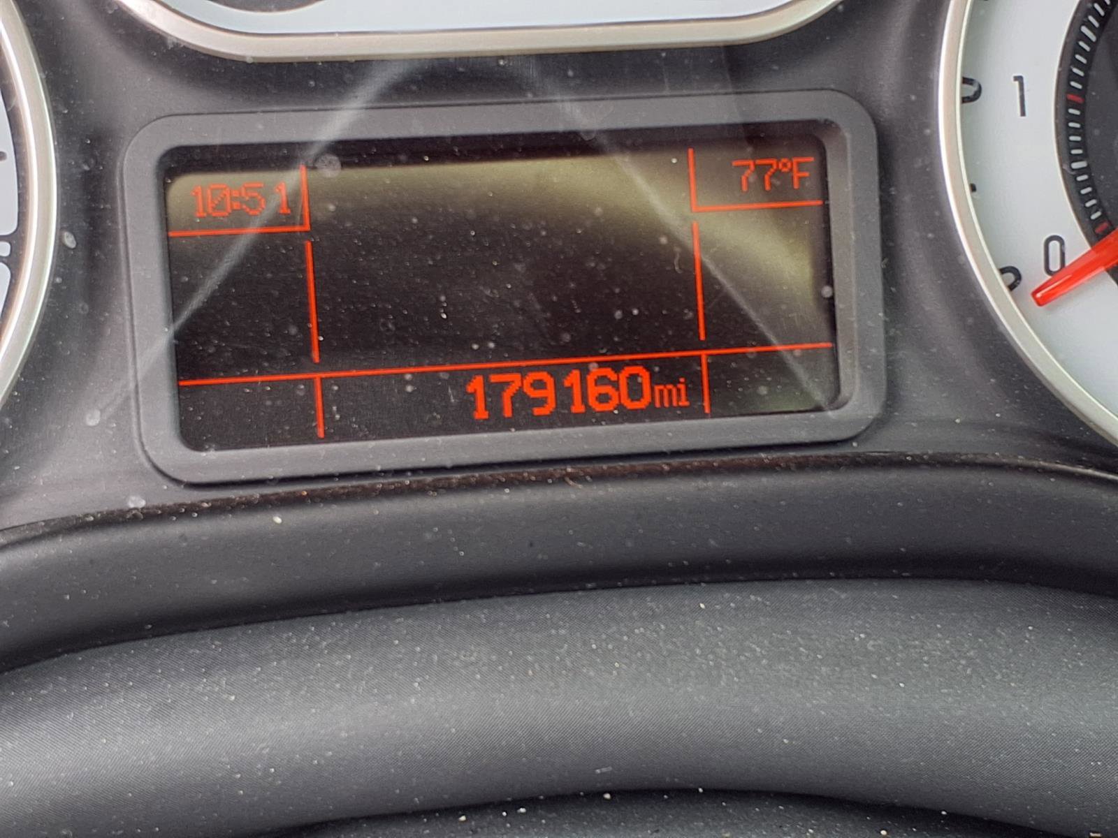 Used 2014 FIAT 500L Lounge FWD image 10