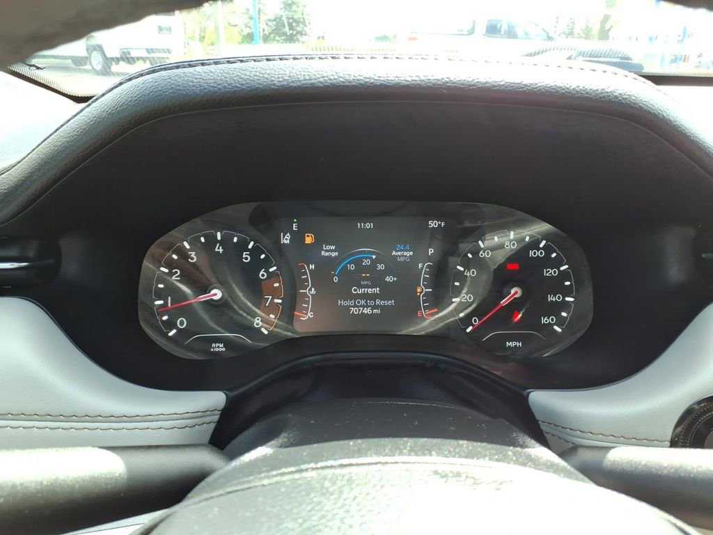 Used 2023 Jeep Compass Limited AWD/4WD image 16