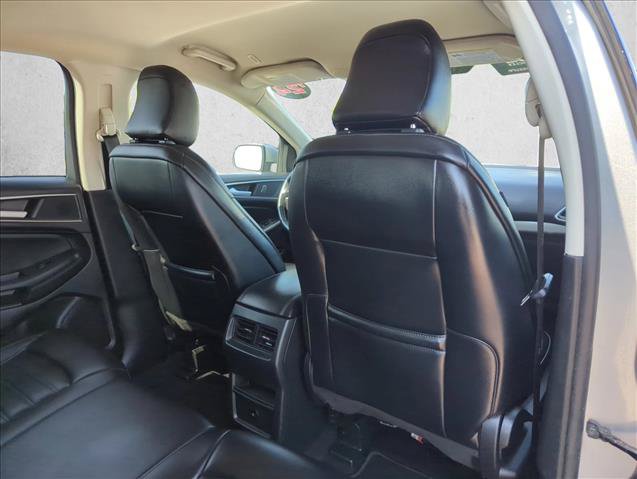 Certified 2024 Ford Edge SEL AWD/4WD image 21