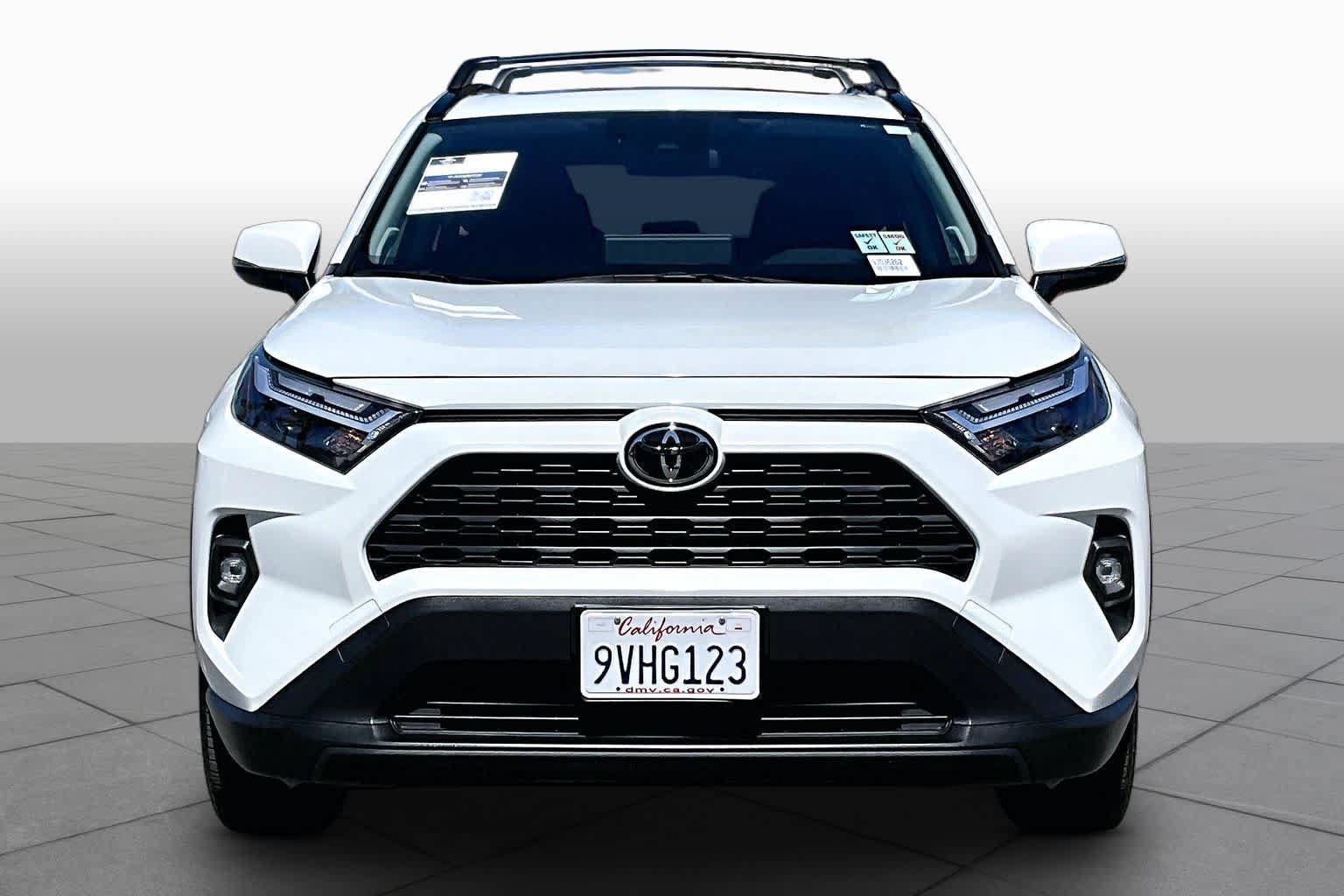 Used 2025 Toyota RAV4 XLE Premium FWD image 3